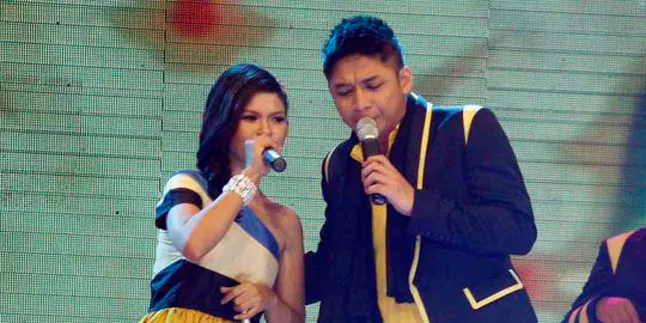 Pasha Ungu Duet Dengan Penyanyi Tuna Netra