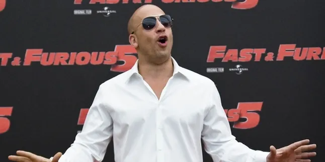 Proyek 'RIDDICK 3' Kembali Berjalan