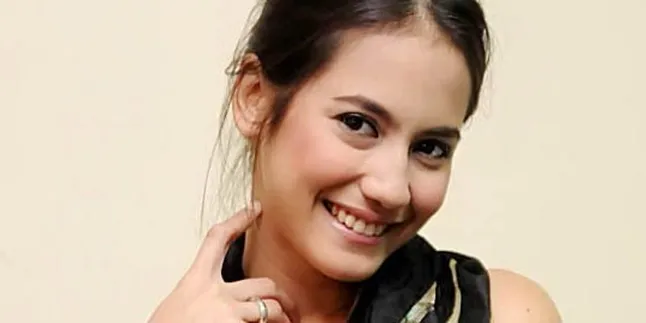 Pevita E Pearce Bantah Jarang Muncul