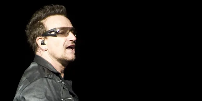 Bono Gemetar Saat Bertemu Alicia Keys