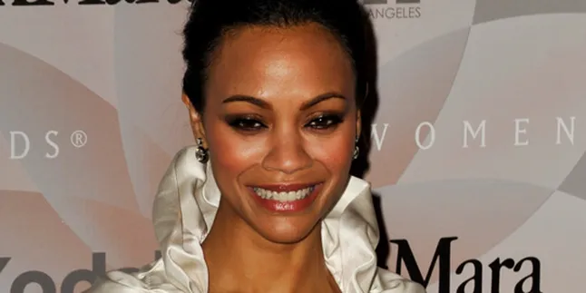 Bradley Cooper - Zoe Saldana Pacaran?