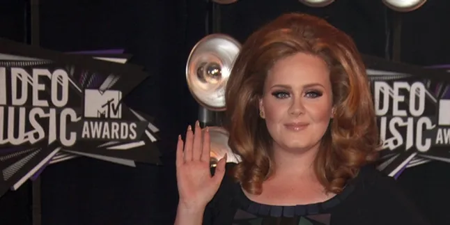 Adele Tak Punya Waktu Latihan Buat Grammy
