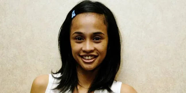 Melly Manuhutu Kangen Naik Panggung