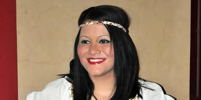 Melanie Subono Luncurkan 'CERITA SEGELAS KOPI'