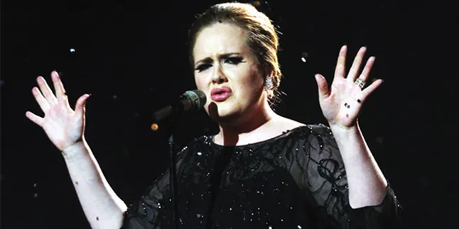 Album Adele Pecahkan Rekor Abad 21!
