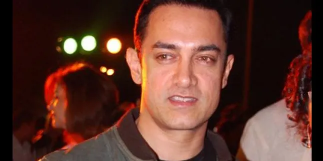 Istri Aamir Khan Lahirkan Bayi Laki-Laki