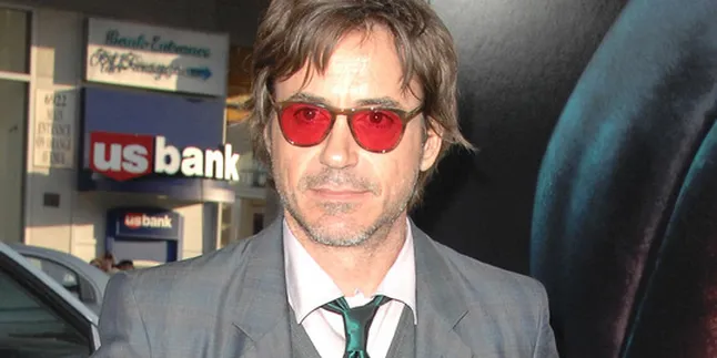 Teler, Robert Downey Jr. Menyamar Jadi Monyet Teler, Robert Downey Jr. Menyamar Jadi Monyet