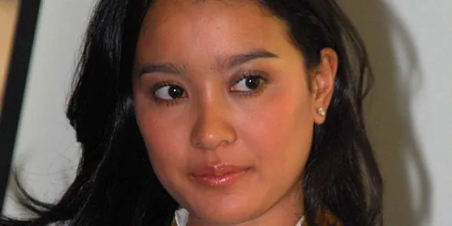 Marcella Zalianty: Perizinan Film Masih Absurd
