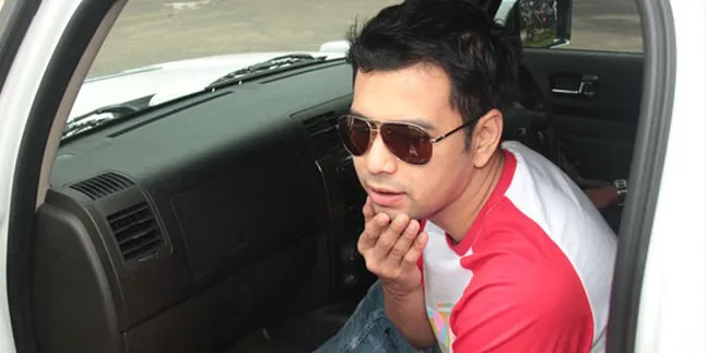 Raffi Ahmad Lupa Usia Mamanya