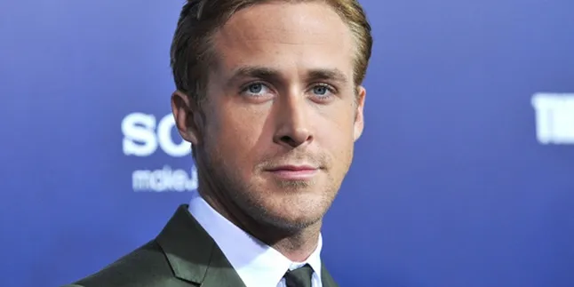 Ryan Gosling Dinobatkan Jadi Pria Paling Cool