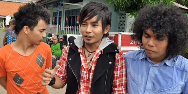 Zivilia Rilis 'Aishiteru 2' Dengan Irama Melayu - Padang