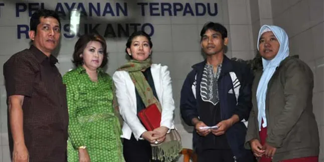 Hasnaeni Kunjungi Korban Pemerkosaan