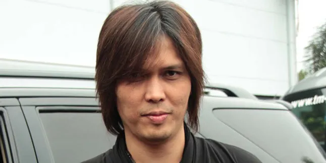 Once Tetap Sibuk di Hari Natal