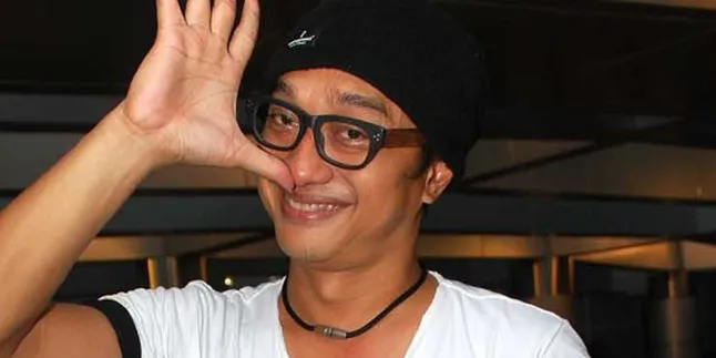 Dik Doank Ajarkan Surga Lewat Pohon