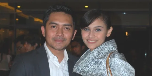 Zee Zee - Prabu Belum Sempat Bulan Madu