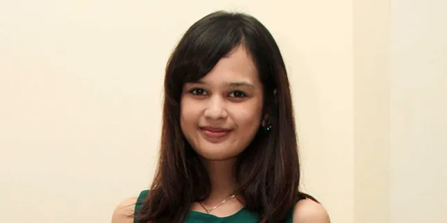 Cut Meyriska: Dengan Patrick Hanya Sahabatan