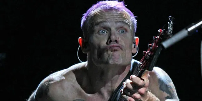 Flea Sambut Kembalinya Van Halen