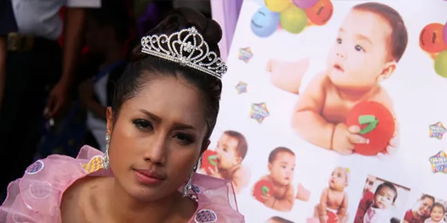 Melinda: Politikus Emang Jahat