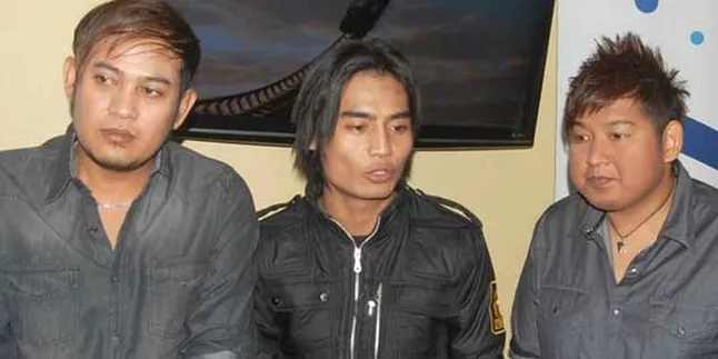 ST12 Rukun Sampai Jam 12 Malam Akhir Tahun 2011