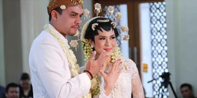Main Sinetron Bareng Artis Muda, Tina Astari PD