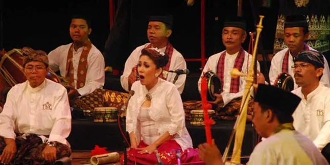 Binu Sukaman dan Kolaborasi Klasik - Tradisional