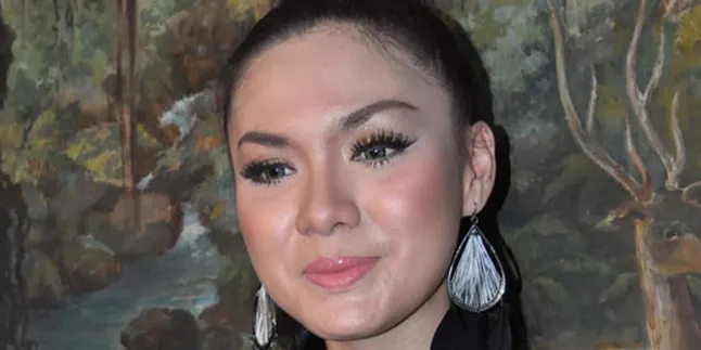 2012, Vicky Shu Ingin Tingkatkan Kemampuan Vocal