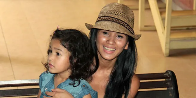 Nova Eliza: Anak Saya Suka Lagunya The Beatles