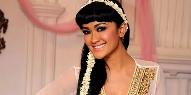 Jupe Bantah Telanjang di 'RUMAH BEKAS KUBURAN'