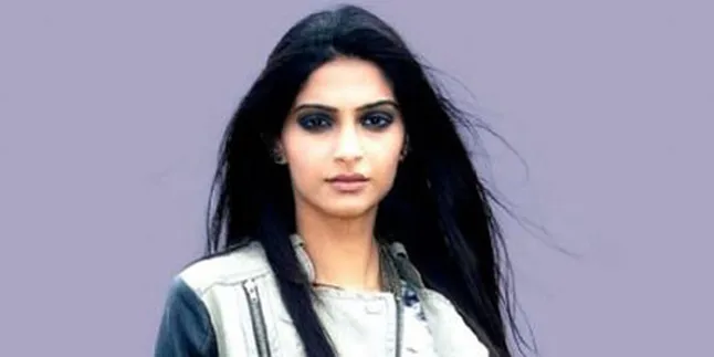 Sonam Kapoor Marah Pada Wartawan?