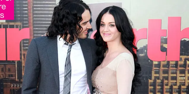 Tak Puas di Ranjang, Alasan Cerai Russell - Katy?