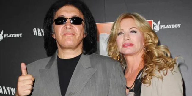 Gene Simmons: Mau Pernikahan Awet? Jadilah Pelacur!