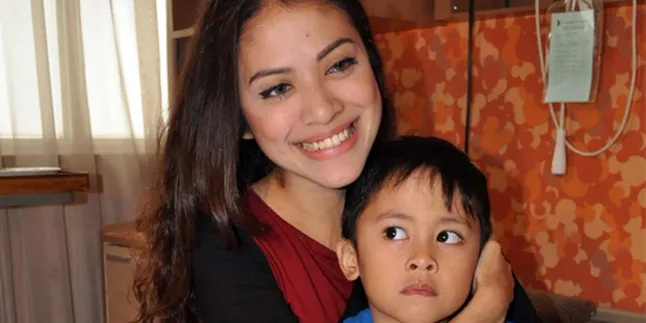 Anak Sakit, Giring dan Cynthia Saling Protes?