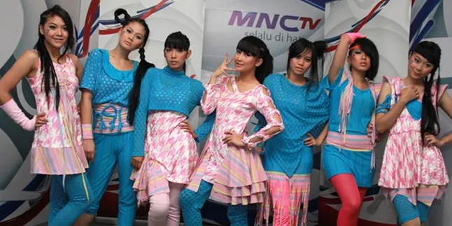 DICARI, 2 Pendamping 7 Icons Sehari Penuh!