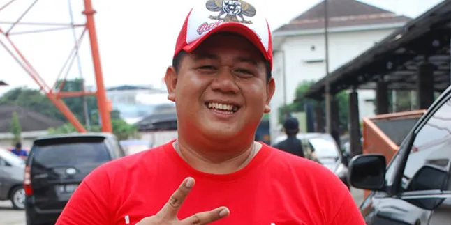 Ade Namnung Ingin Jadi MC di Pernikahan Ussy - Andhika