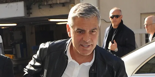 George Clooney Berburu Harta Karun Nazi