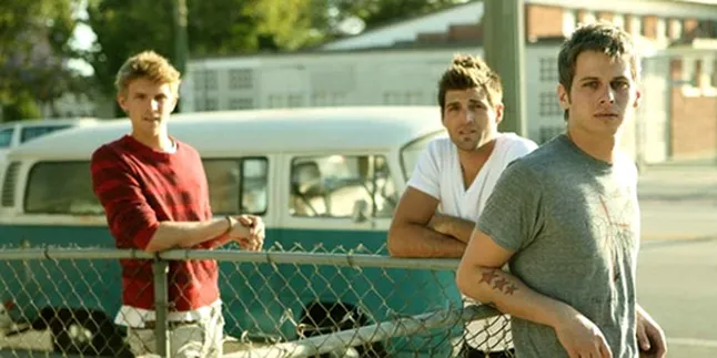 Jelang Konser, Tiket Foster The People Masih Dicari