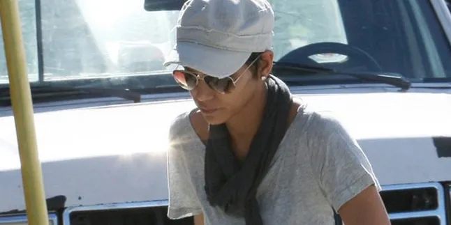 Halle Berry Akhirnya Tunangan