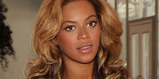 Beyonce: Foto Bayiku Itu Palsu!