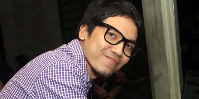 Desta Ingin Nikah Tahun Ini Desta Ingin Nikah Tahun Ini