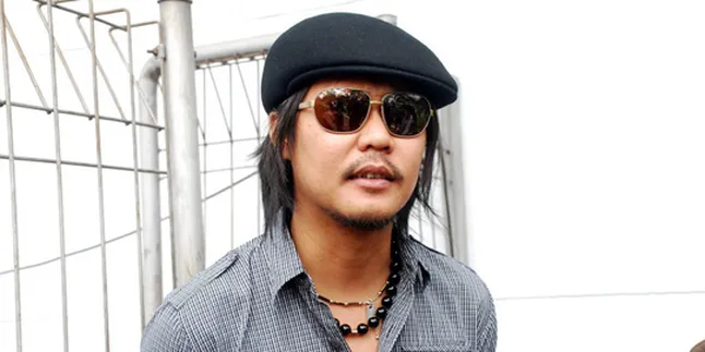 Kebakaran di Rumah Ernest Karena Arus Pendek