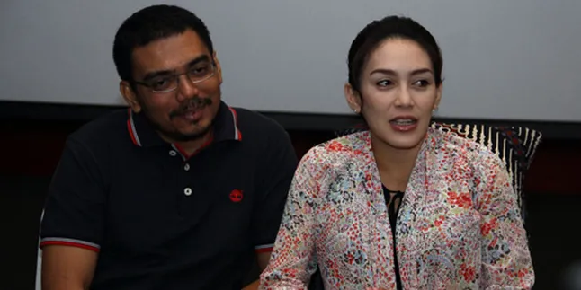 Rieke Dyah Pitaloka Pensiun Akting