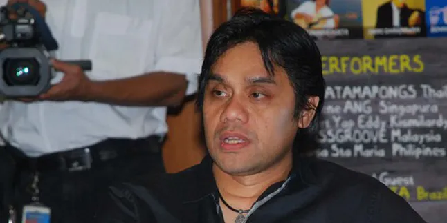 Gemar Bersepeda, Dwiki Dharmawan Diundang ke Lombok