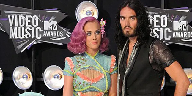 Katy Perry Minta Rujuk, Russell Brand Ogah