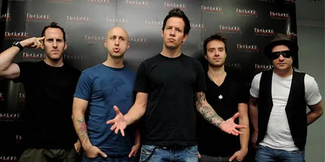 Simple Plan Bersemangat Gelar Konser