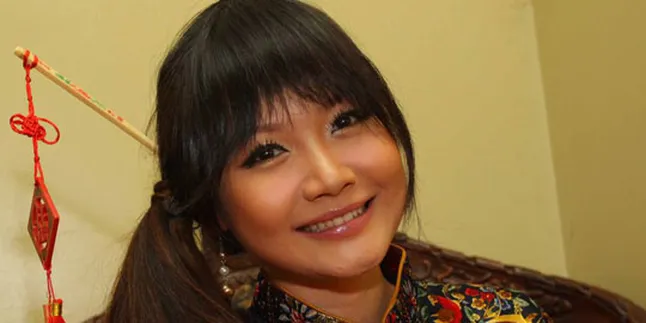 Alena Wu Tak Tergoda Melahirkan Caesar