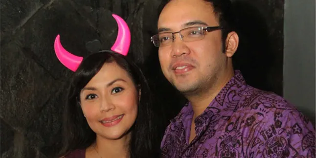 Tips Tessa Kaunang Agar Jauh Dari Gosip