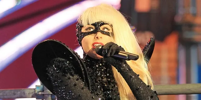 Lagu-Lagu Lady GaGa Mirip Def Leppard? Lagu-Lagu Lady GaGa Mirip Def Leppard?