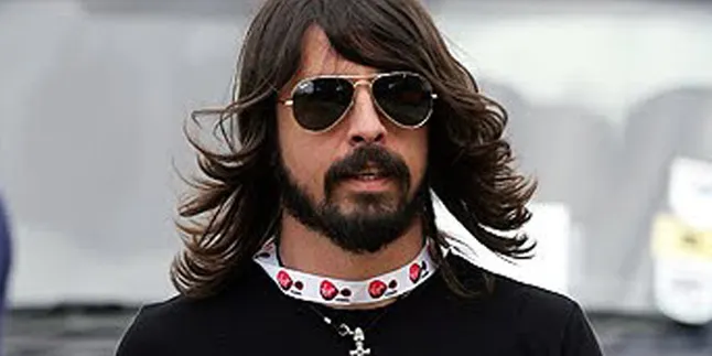 Dave Grohl Berkolaborasi Dengan Vokalis Slipknot