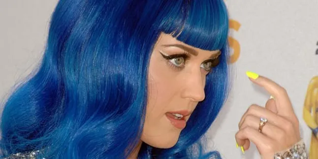 Katy Perry Suguhkan Konser 'Panas'!