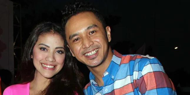 Istri Giring Nidji Berdandan Teenage Dream